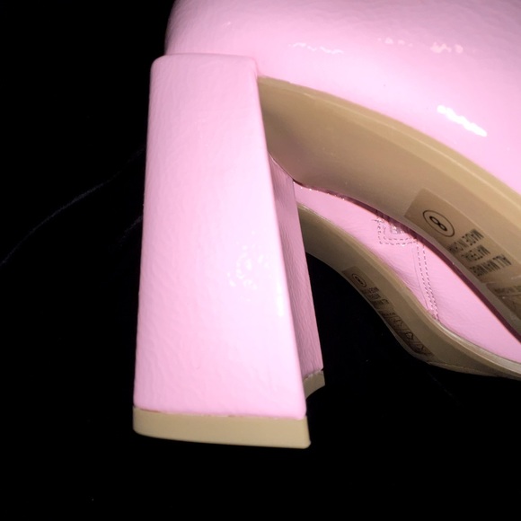 Retro Shiny Pink V-Patent Square Toe Go-Go Boots w/geo heels - NWT - Picture 11 of 13